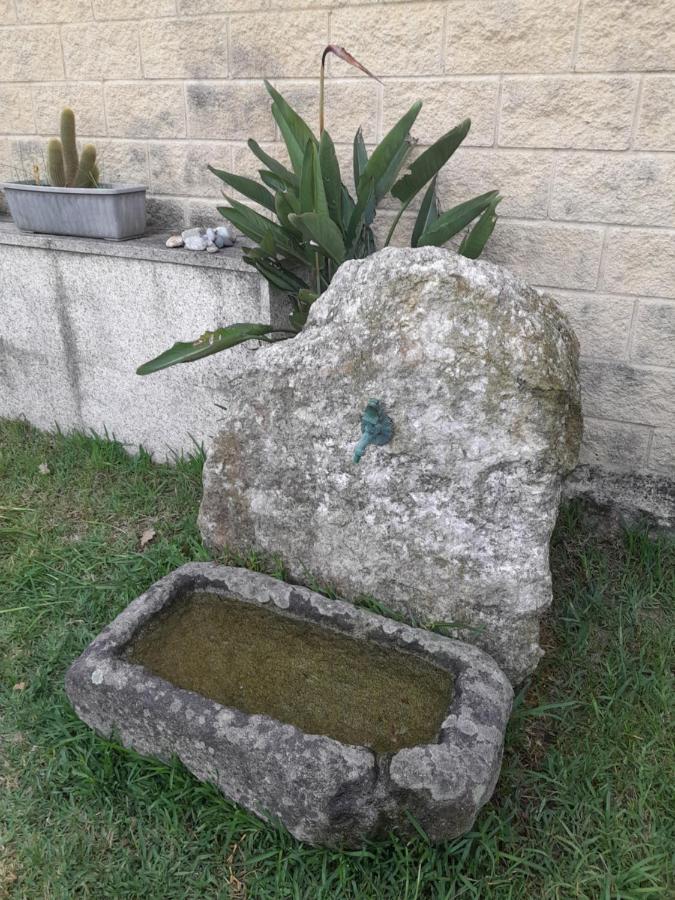 La Casa De Las Ranas Poio Luaran gambar