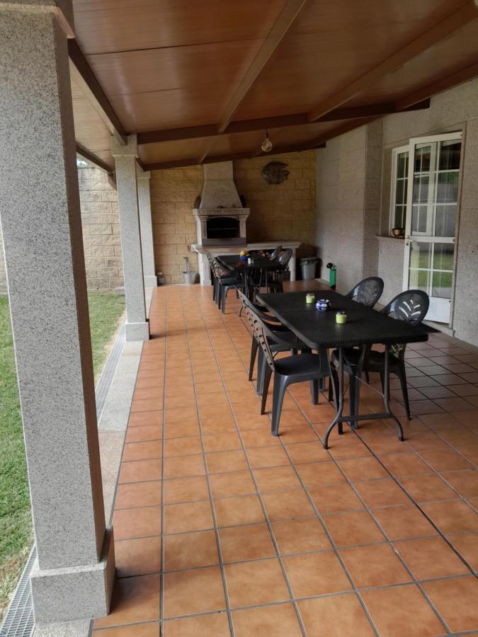 La Casa De Las Ranas Poio Luaran gambar